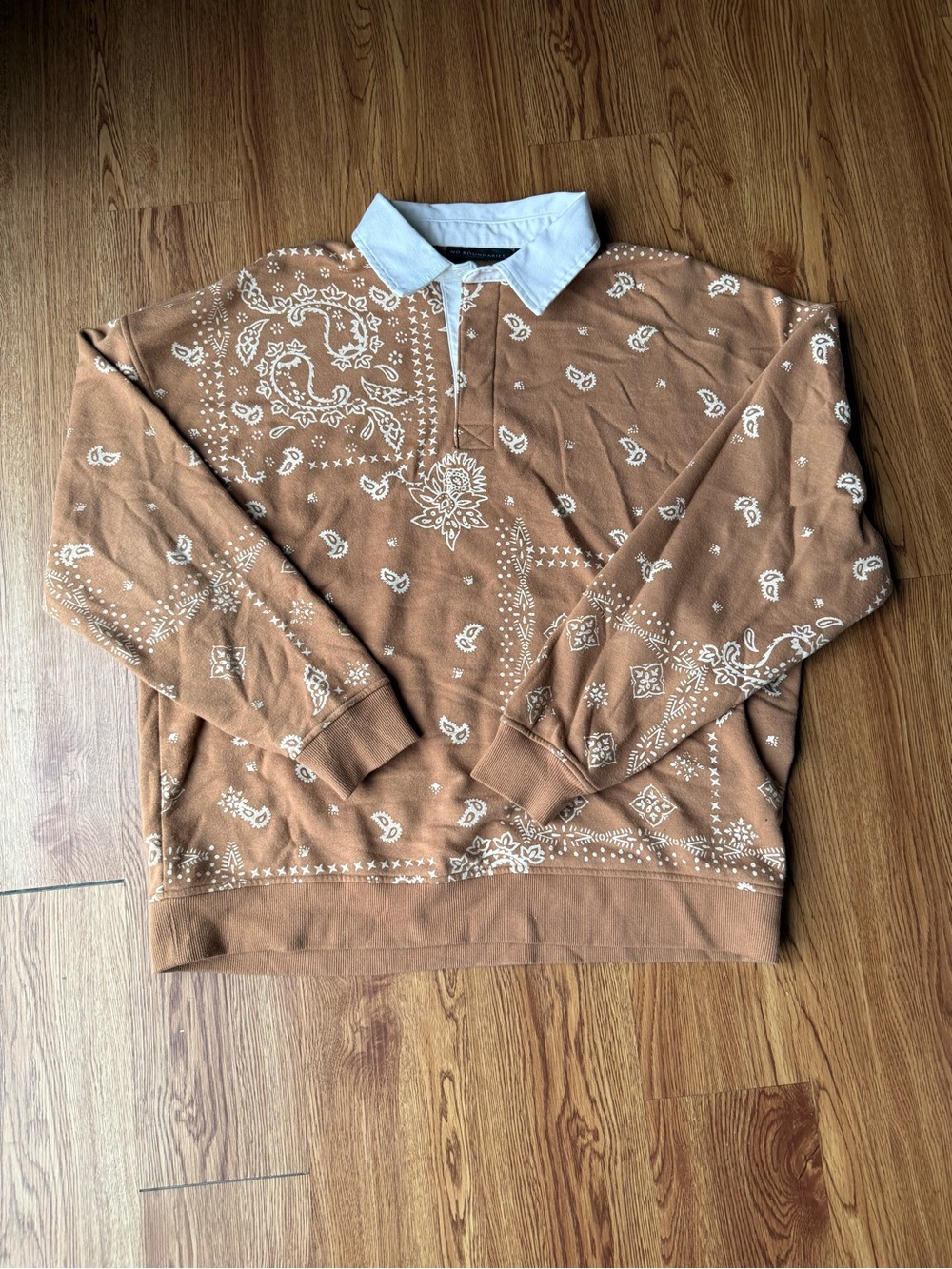 No Boundaries Brown Paisley Pattern Collared Oversized Long Sleeve Polo Shirt M